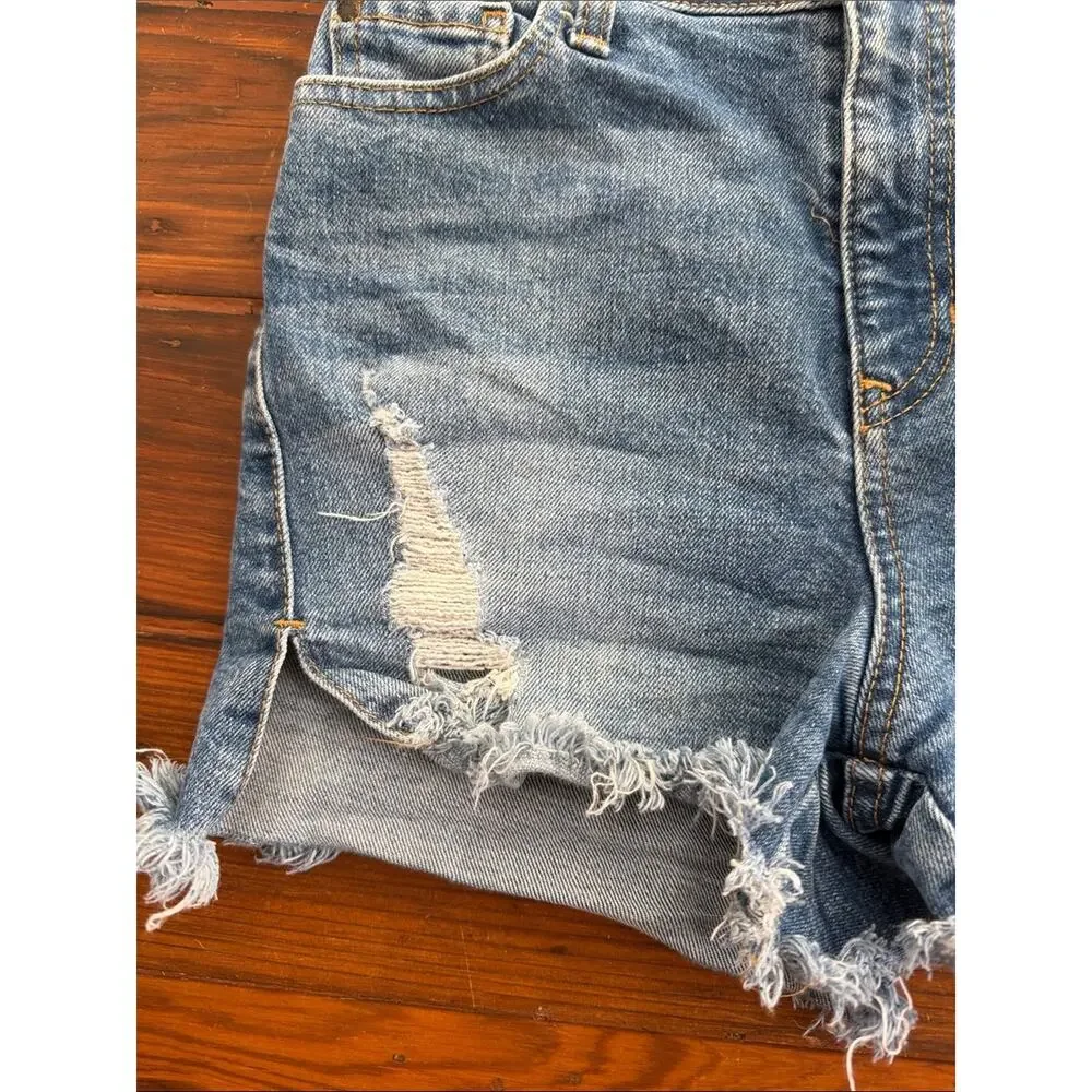 Vintage 90's Y2K Guess hi rise distressed cutoff denim jean shorts sz 26